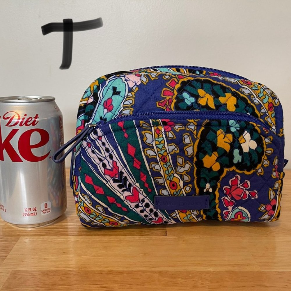 Vera Bradley Medium Cosmetic in Romantic Paisley
